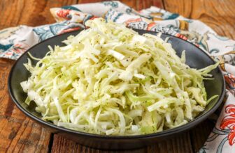 Outdated Usual Coleslaw with Vinegar