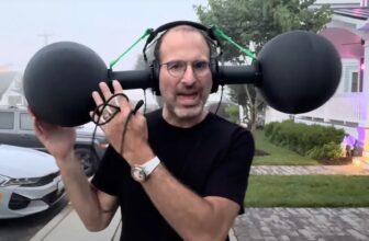 These Headphones Look Ridiculous within the Finest Means Doable and I Need Them