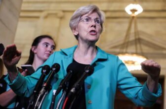 Senators Elizabeth Warren and Bernie Sanders name for an antitrust investigation into Venu Sports activities