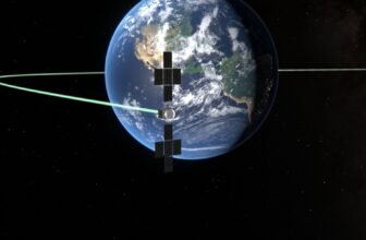 The right way to See a Spacecraft Slingshot Round Earth on Monday Evening