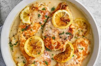 Rooster Francese – Spend With Pennies